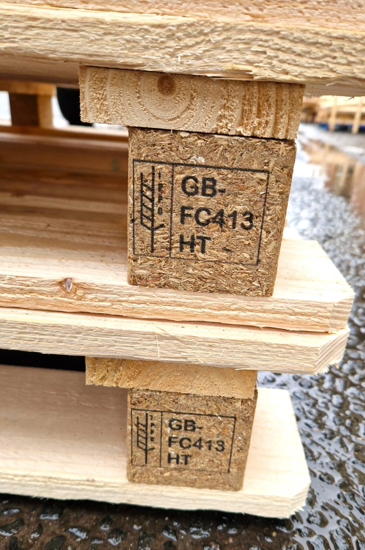 Ever Black Marking for Evergreen Pallets - Timbermark